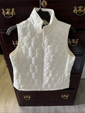 Classic Quilted White Women's Vest - Lightweight Layering